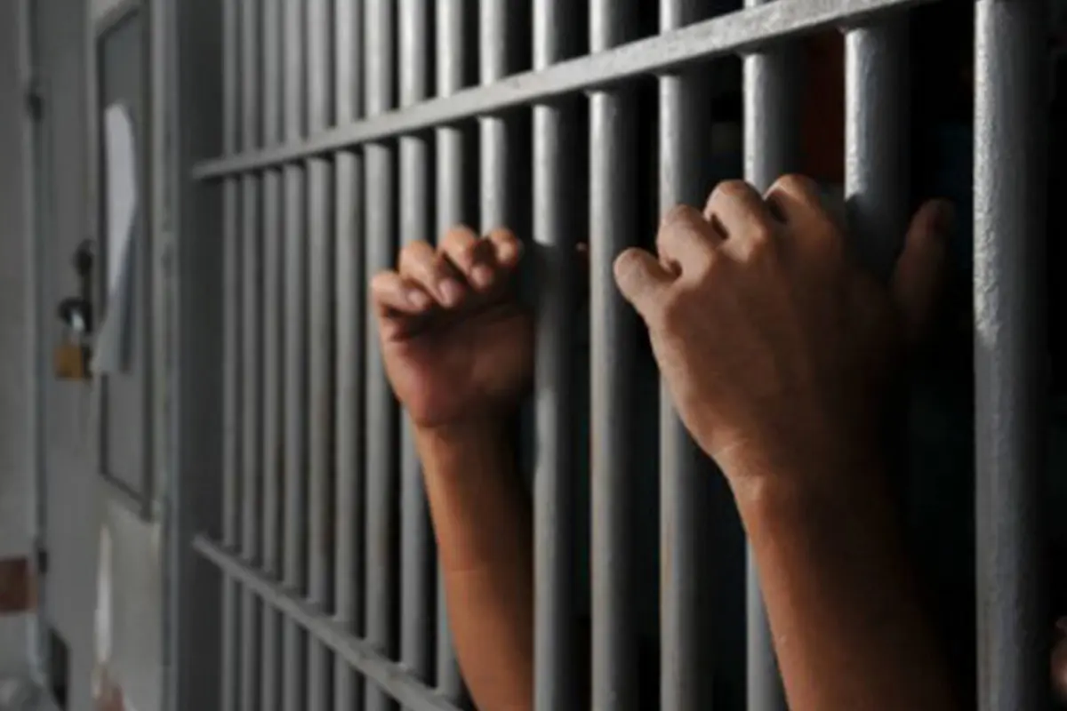 La defensa propia en caso de violencia, en BCS, te puede llevar a la cárcel en vez de protegerte de tu agresor. Foto Ilustrativa: Pixabay.