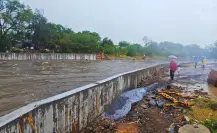 Gobierno de Guadalupe supervisa avances de la obra hidráulica en el Arroyo de las Tinajas