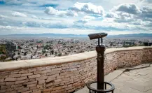 ¿Qué tipo de alimentos y bebidas venden en el mirador más famoso de Durango?