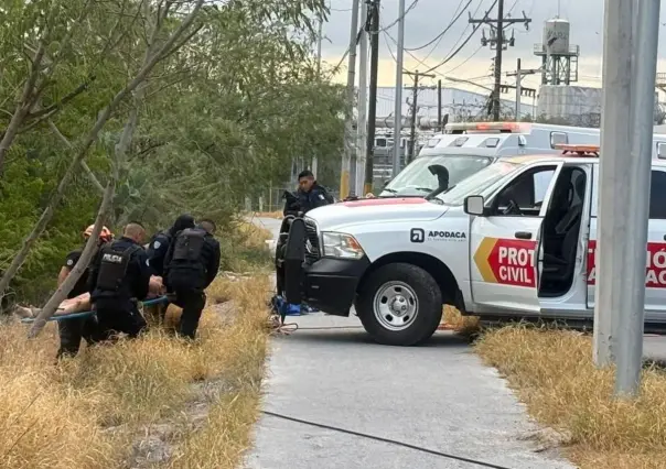 Mujer mayor sobrevive a caída en el río Pesquería en Apodaca