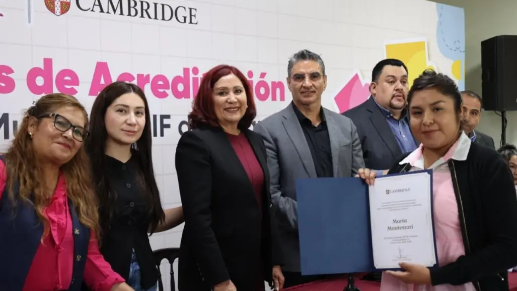 Cambridge llega a este municipio de Edomex con firma de convenio para enseñar inglés en el DIF