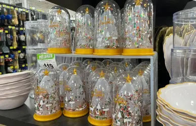 ¿Navidad en agosto? Tiendas en Monterrey sorprenden con adornos navideños