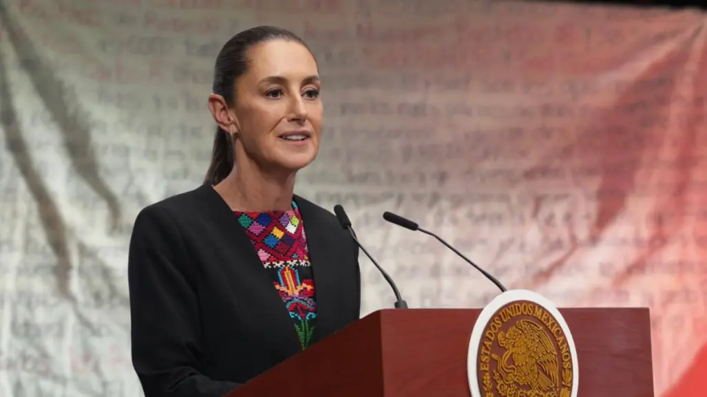 Aparece manta con amenazas y denuncias dirigida a Claudia Sheinbaum en Loreto