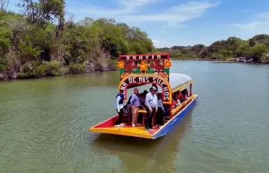 Trajineras llegan a General Bravo con sabor y tradición de Nuevo León