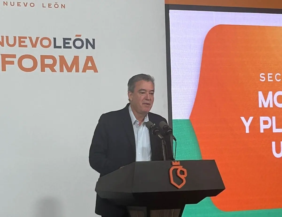 El Secretario de Movilidad, Hernán Villarreal mencionó lo anterior durante Nuevo León Informa. Foto: Rosy Sandoval.