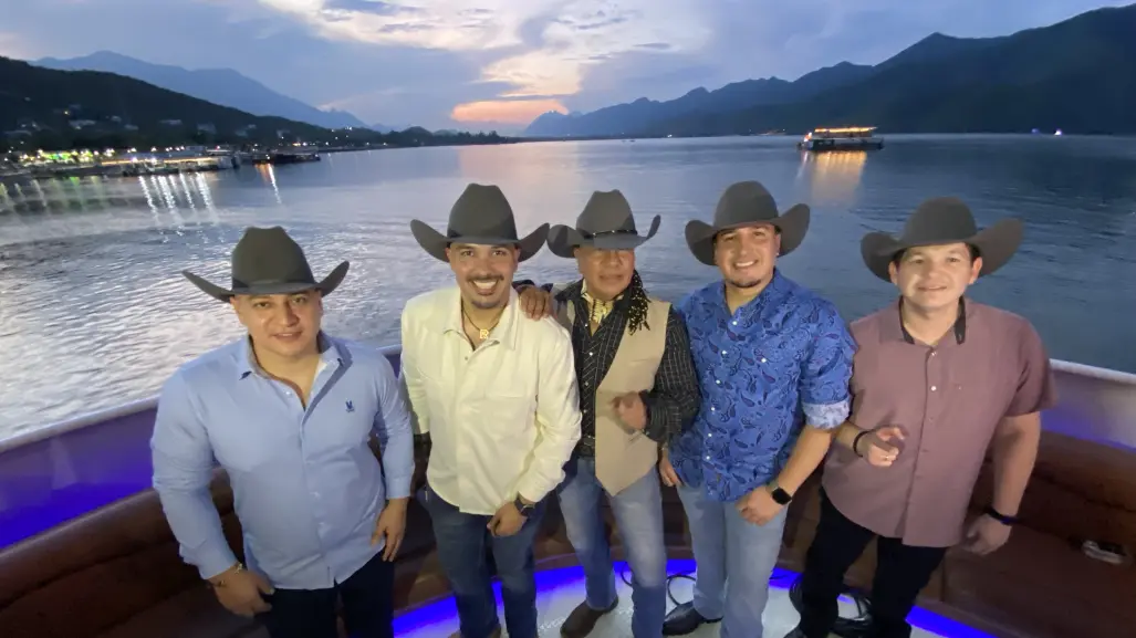 Bronco es fiel a su estilo, ¿qué piensa de los corridos tumbados?