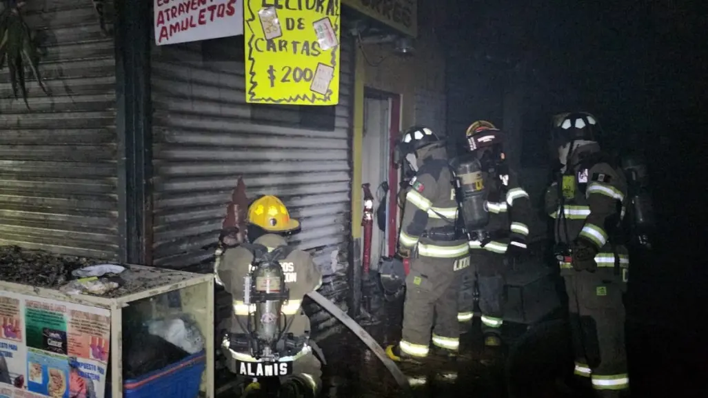 VIDEO | Fuerte incendio en el Mercado Juárez desata la movilización en Monterrey