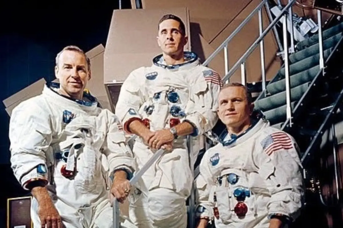 Descubre la historia del Dr. Ramiro Iglesias Leal, pionero en medicina aeroespacial y telemedicina, reconocido por la NASA.