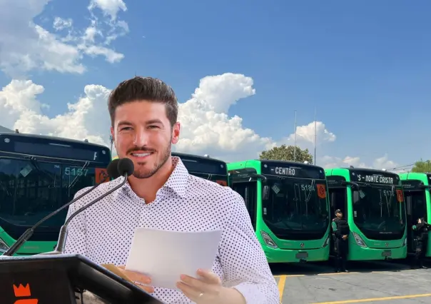 Samuel García entrega nuevas unidades para la ruta 224 Arboledas-Monte Cristal-Centro
