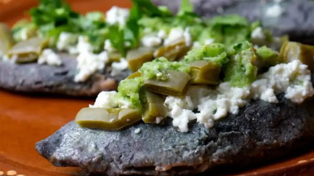 Antojitos en Tamaulipas, ¿Cómo preparar tlacoyos con nopales?
