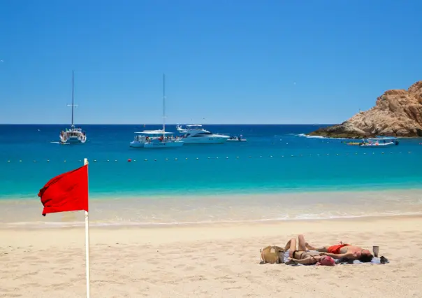 3 playas de Los Cabos con bandera roja: aquí está prohibido bañarse