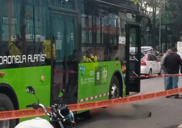 Muere adulto mayor atropellado por camión de RTP en Periférico