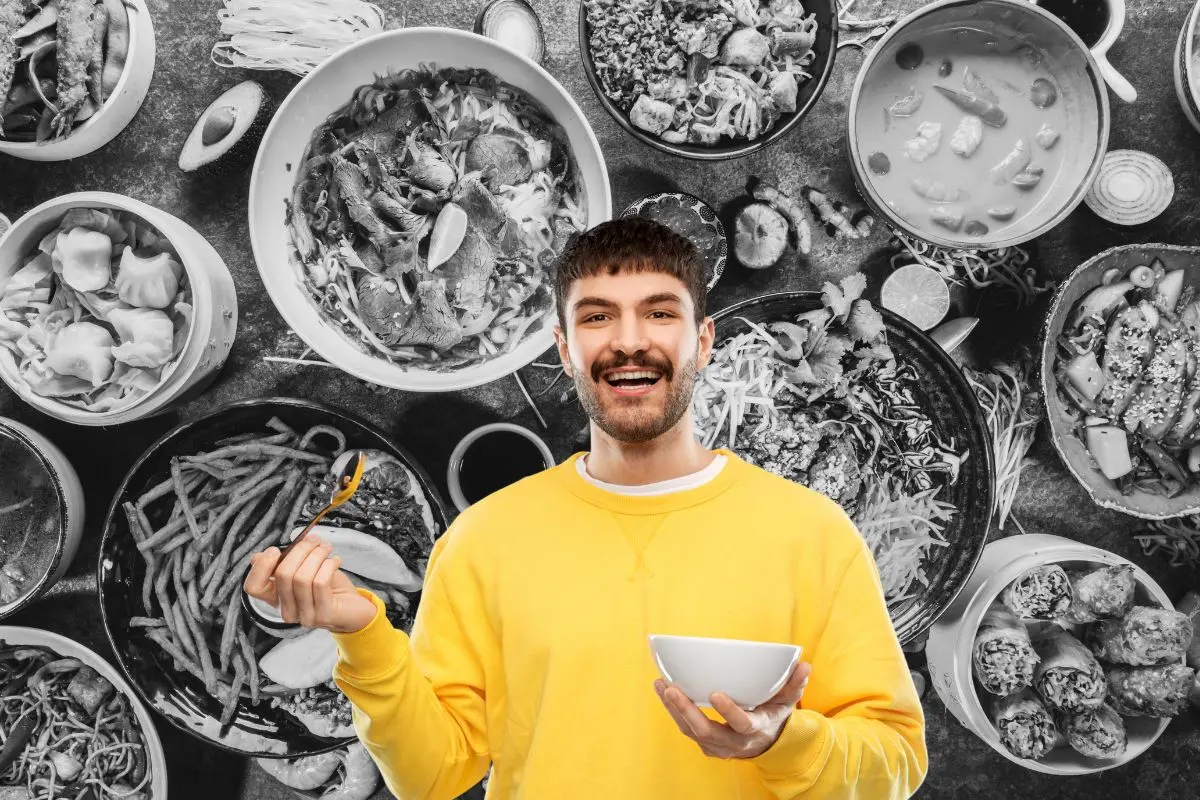 Hombre disfrutando de su comida Foto: Canva