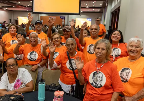 Félix Arratia celebra a los abuelitos con certamen en Juárez