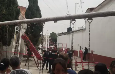 Joven es asesinado por supuestos repartidores mientras se ejercitaba en barras de Tlalnepantla