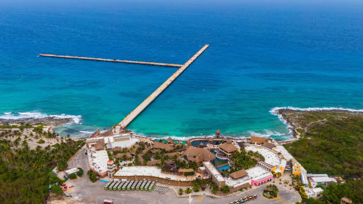 Mahahual ha crecido en popularidad gracias al Puerto Costa Maya Foto: Facebook Mahahual