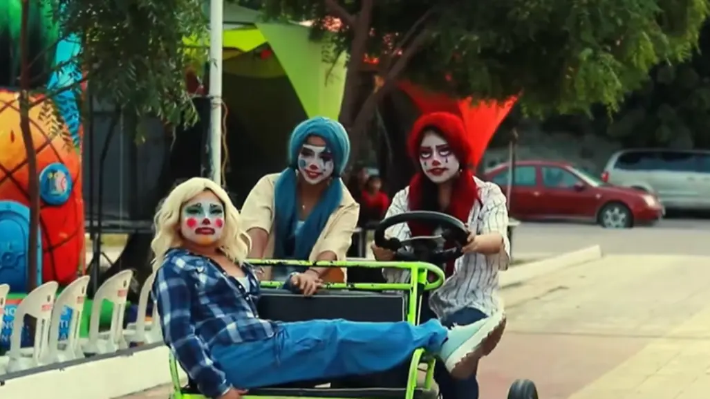 Jóvenes de Tamaulipas se unen al trend viral de ojitos mentirosos y promueven su ciudad