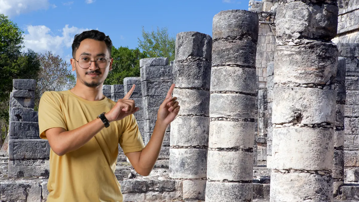 Este edificio maya se encuentra muy cerca de la pirámide de Kukulcán Foto: Canva/Alexis Lara
