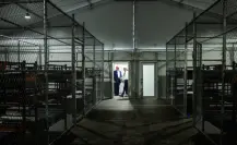 Suman 78 migrantes mexicanos detenidos en el Alligator Alcatraz, en Florida, EU