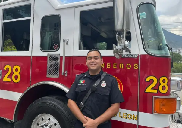 Víctor Pedraza, bombero de vocación: historias que inspiran en el Día Internacional  del Bombero
