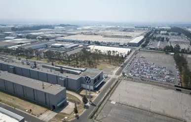 Planta de Volkswagen en Puebla podría recortar mil técnicos, asegura sindicato