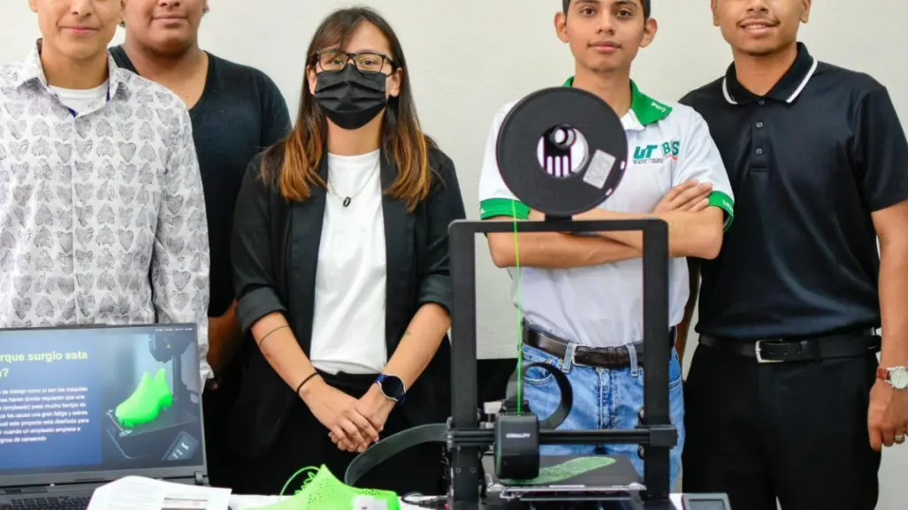 Estudiantes de Nuevo Laredo inventan zapatilla inteligente que mide la fatiga y el estrés