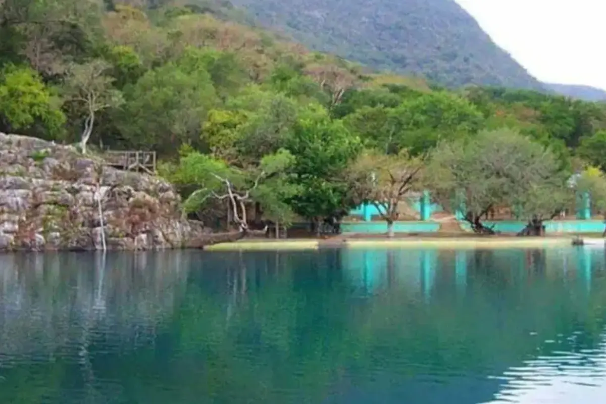 Explora El Nacimiento en Ciudad Mante, un destino turístico con aguas cristalinas y oportunidades para el deporte extremo.