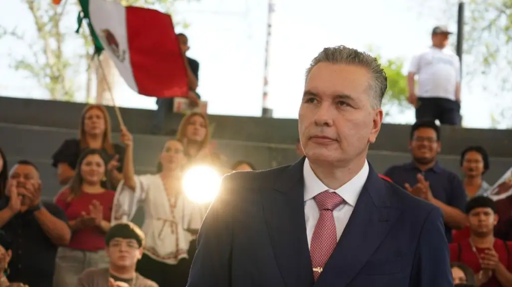 Waldo Fernández pide a Profeco revisar abusos en precios de hospitales privados