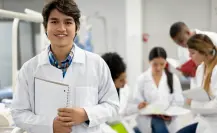¿Por qué es tan difícil ingresar a la carrera de Medicina en la universidad más grande de Durango?