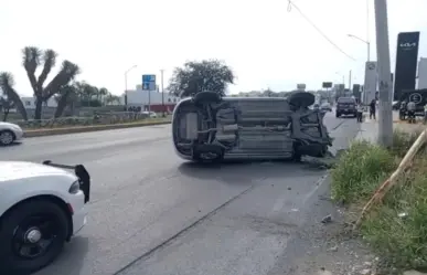 Accidente vial en Monterrey deja una persona lesionada