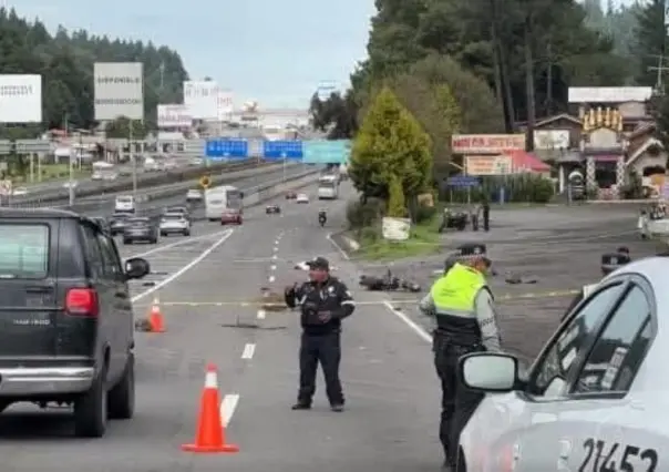 Motociclista muere en accidente sobre la carretera México-Toluca en Edomex
