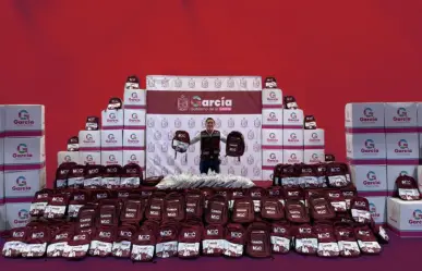 Manuel Guerra arranca programa de útiles escolares gratuitos para estudiantes de García