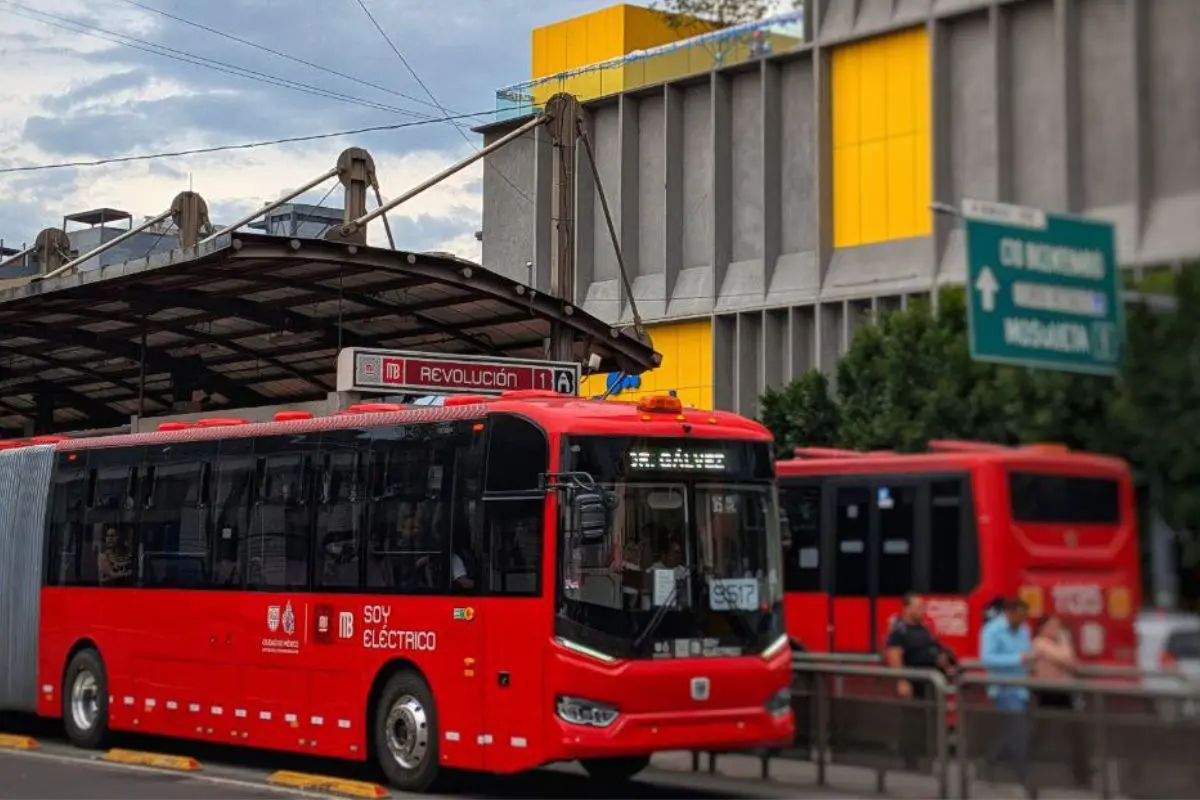 Unidad del Metrobús CDMX. Foto: X (@MetrobusCDMX)
