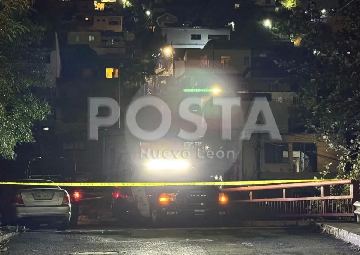 El ataque armado en la colonia Altamira mantiene en alerta a las autoridades de Monterrey, quienes revisan cámaras de seguridad y patrullajes en la zona para dar con los responsables. Foto: POSTA.