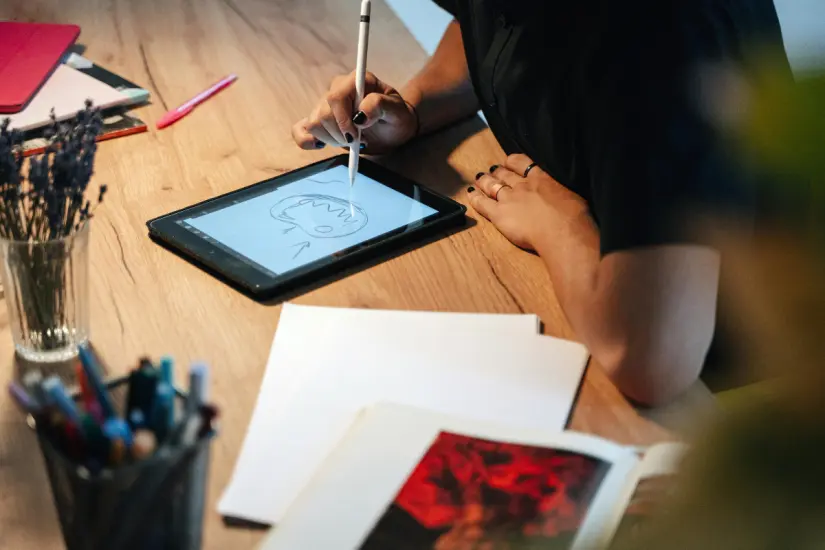 Infórmate sobre las tablets más recomendadas en México y protege tu bolsillo al realizar una buena compra. Foto: Canva