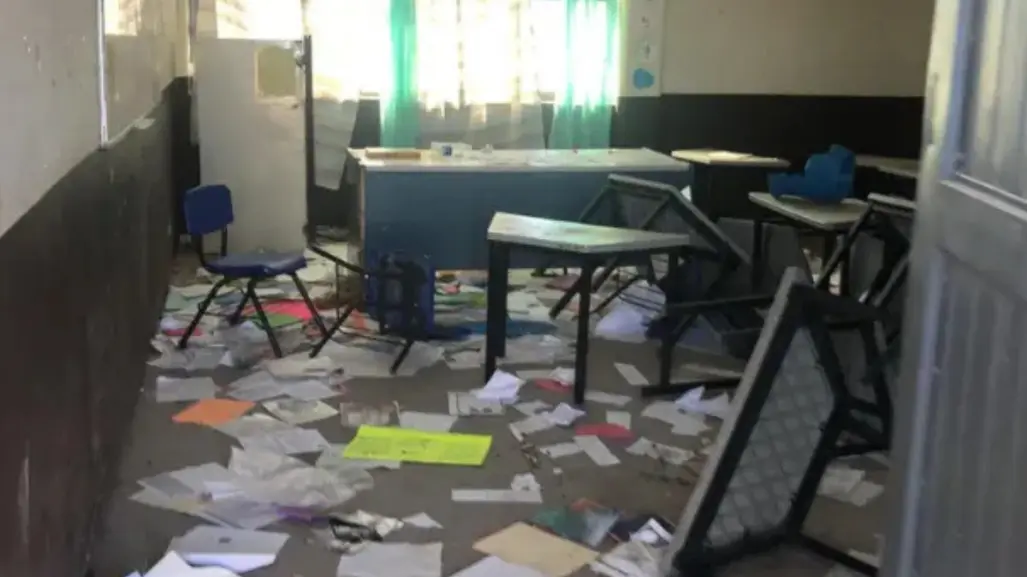 Padres podrán destinar recursos de "La Escuela es Nuestra" a instalar cámaras y reforzar seguridad