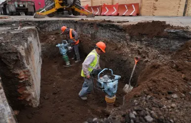 ¿Cuándo quedará reparado el socavón en calzada Ignacio Zaragoza? Esto dice Clara Brugada