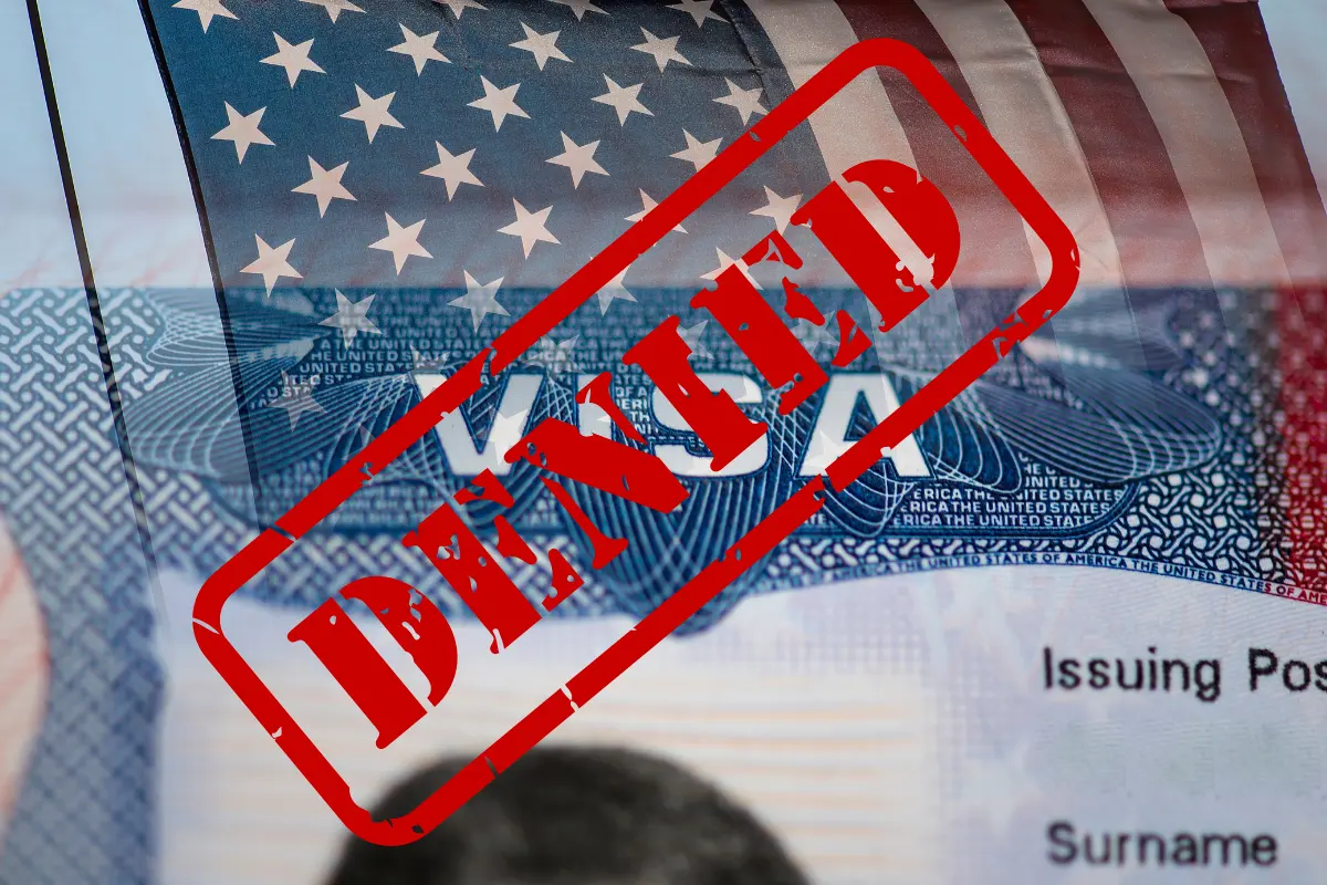 Los motivos más comunes por los que niegan la visa americana no tienen que ver con la documentación. Foto: Canva
