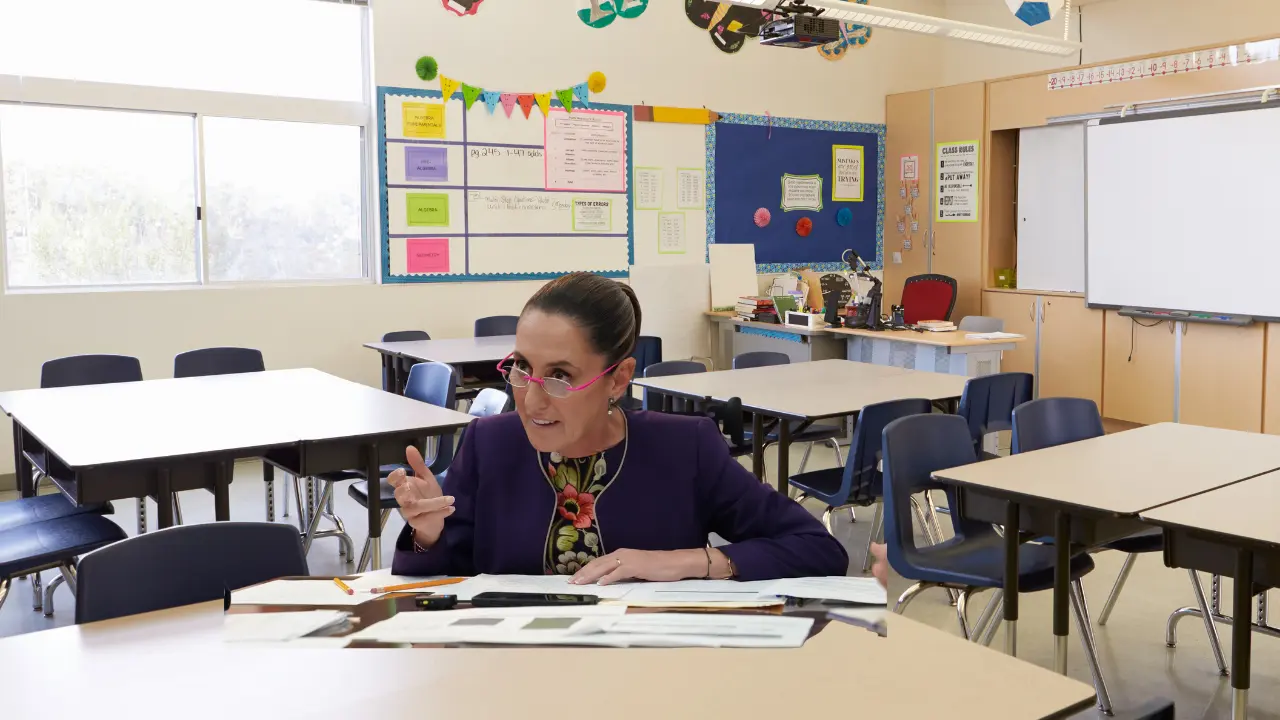 Presidenta Claudia Sheinbaum. Foto: X/ @Claudiashein (Canva)