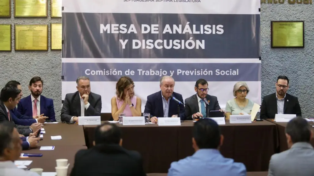 Congreso de Nuevo León analiza reducción de jornada laboral de 48 a 40 horas