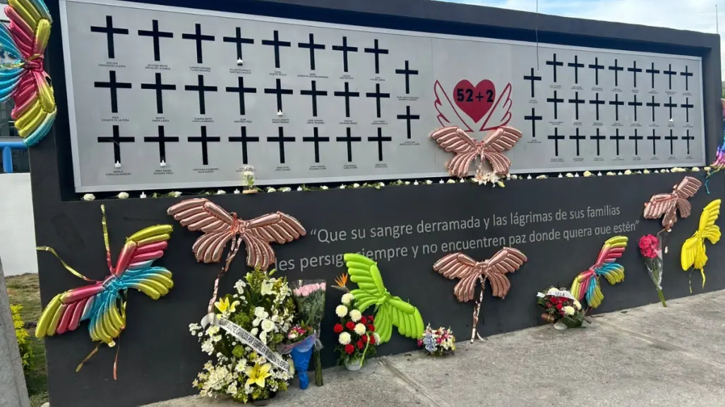 Rinden homenaje a víctimas del Casino Royale a 14 años del atentado