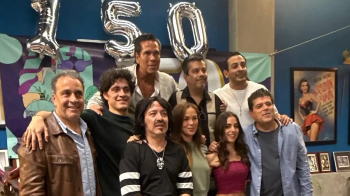 La producción de 40 y 20 celebró la grabación del episodio número 150, un logro que pocas producciones alcanzan en la televisión mexicana. Foto: Otto Rojas