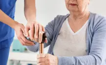 Esta enfermedad es incurable, causa temblores y tiene casi 200 pacientes nuevos en Durango en 2025