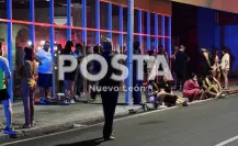 Incendio provoca evacuación masiva en departamentos de Monterrey