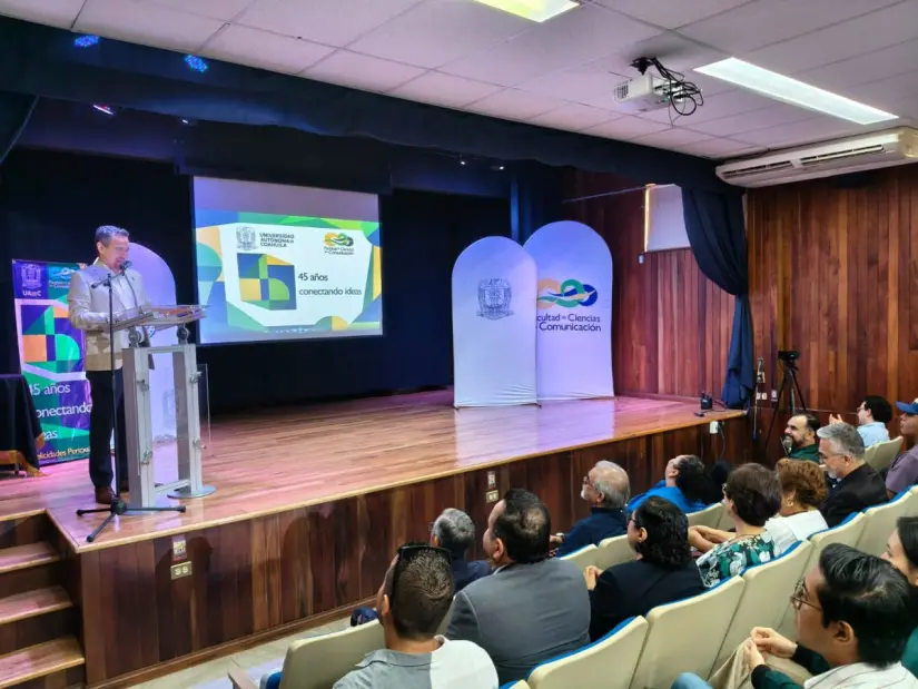 Presentación del aniversario de la FCC en Saltillo / Foto: Marco Juárez