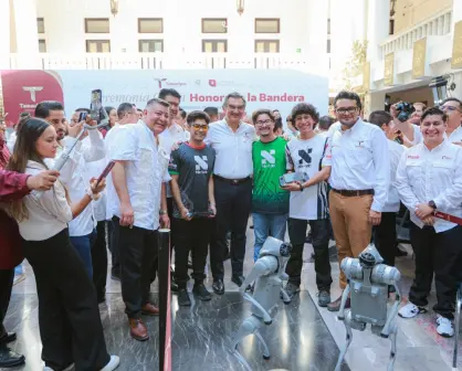 Alumnos de robótica en Tamaulipas se unen al trend Ojitos Mentirosos