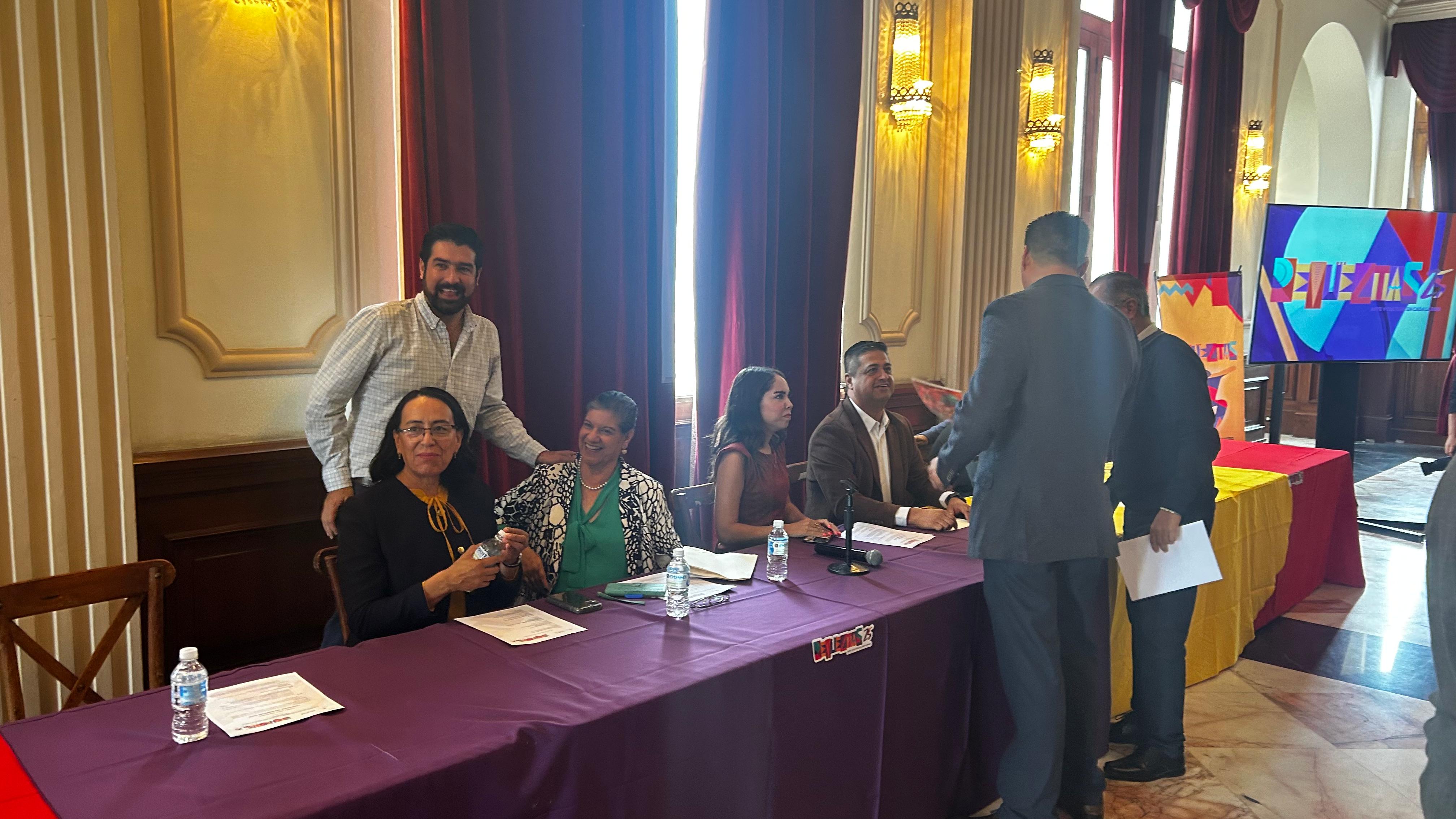 Así finaliza la presentación del Festival Revueltas 2025 Así finaliza la presentación del Festival Revueltas 2025
