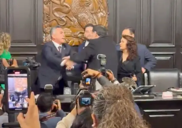 Alito Moreno y Gerardo Fernández Noroña se van a los golpes durante sesión del Senado | VIDEO