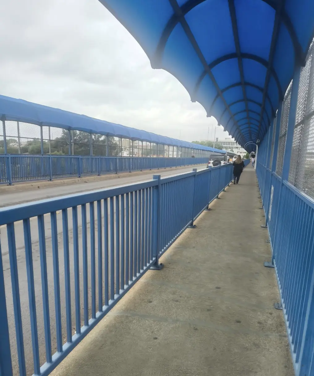 Así se ve el cruce peatonal en los puentes internacionales que conectan con Eagle Pass, Texas / Foto: FB Takajashiy Gabiy