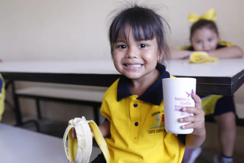 El programa Desayunos Escolares atenderá a 105 mil 876 alumnos de nivel básico. Foto: DIF Tamaulipas